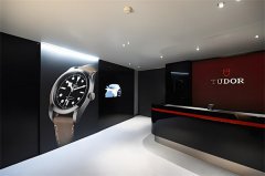 帝舵腕表金属表带生锈？速解之道，让爱表光洁如新